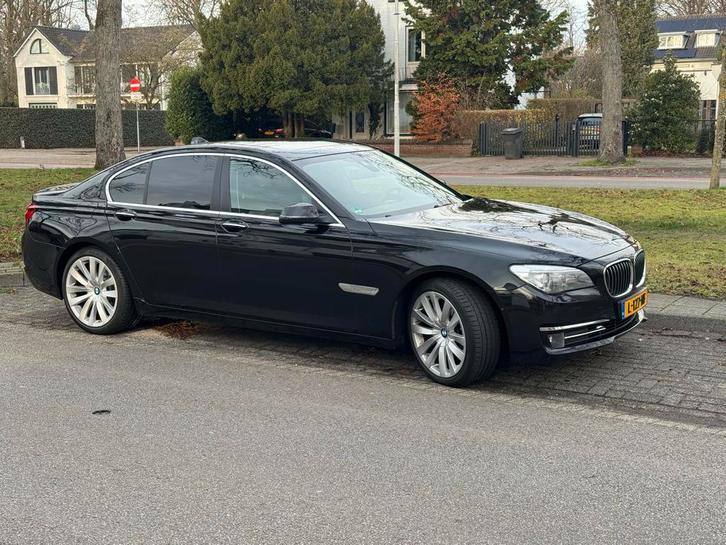 BMW 7-Serie 3.0 730D AUT sept 2012 Panorama 2012 Zwart, Auto's, BMW, Particulier, 7-Serie, ABS, Achteruitrijcamera, Airbags, Airconditioning