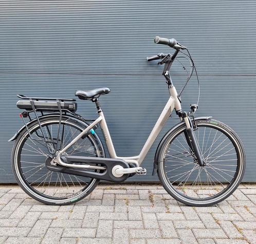 Stella Vienna Elektrische Fiets *NIEUWSTAAT* Met Middenmotor, Fietsen en Brommers, Fietsen | Dames | Damesfietsen, Zo goed als nieuw