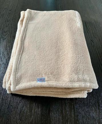 Babymatex wiegdeken / babydeken Beige beschikbaar voor biedingen