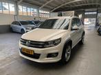 Volkswagen Tiguan 1.4 TSI R Line, Voorwielaandrijving, Euro 5, 4 cilinders, Wit
