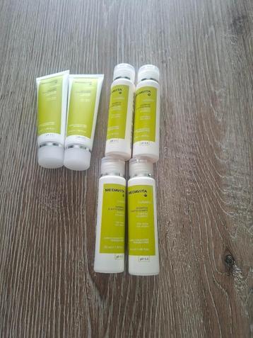 MEDAVITA Curladdict Shampoo Elasticizzante en hair mask beschikbaar voor biedingen