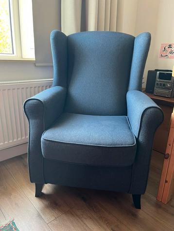 Fijne stoel voor babykamer beschikbaar voor biedingen