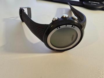 Suunto M4 heren sporthorloge zwart/silver met dual band  beschikbaar voor biedingen