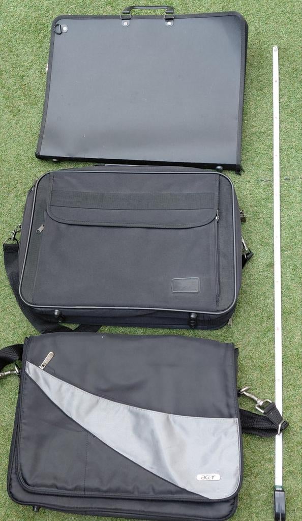 Portfoliotas, computertas en laptoptas - zgan, Ophalen of Verzenden, Zo goed als nieuw, 40 cm of meer, 30 tot 45 cm
