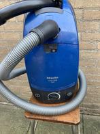 Miele Clean Team Plus stofzuiger van max 1600 watt, Witgoed en Apparatuur, Ophalen of Verzenden, Gebruikt, Stofzak, 1200 tot 1600 watt