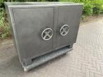Stoere Industriële Metalen Kast, Ophalen, 100 tot 150 cm, Zo goed als nieuw, Metaal