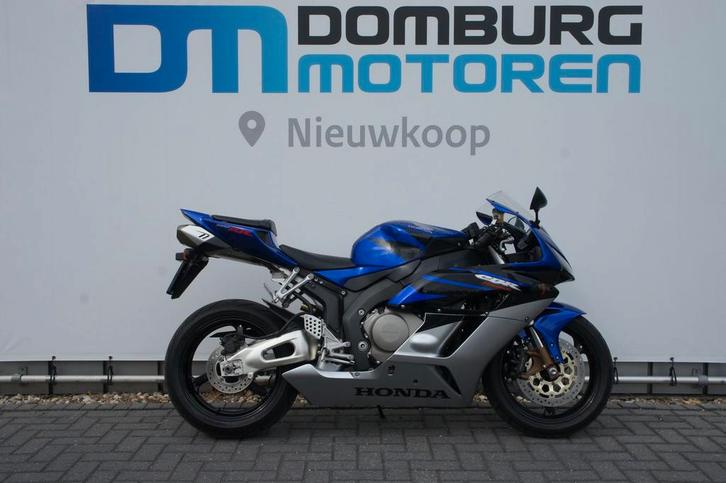 HONDA CBR 1000 RR FIREBLADE (bj 2006) NIEUWSTAAT, Motoren, Motoren | Honda, Bedrijf, Super Sport, meer dan 35 kW, 4 cilinders