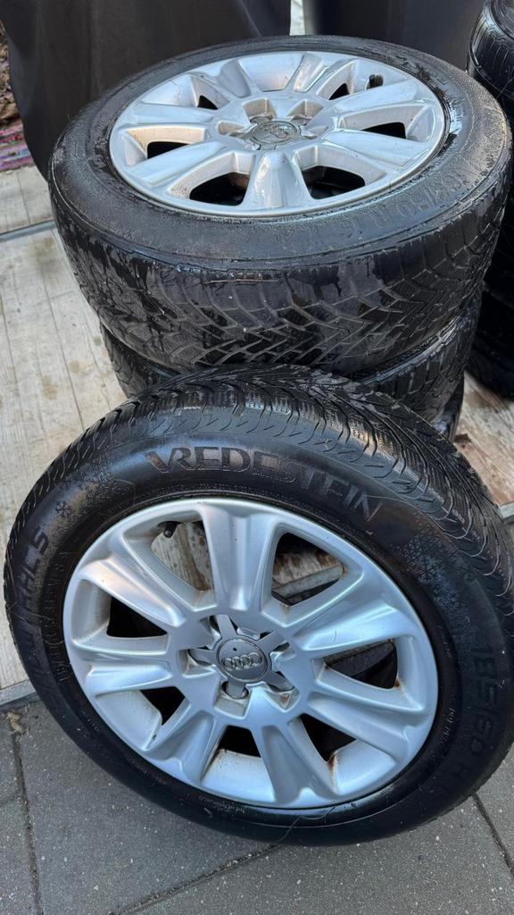 Autobanden set Audi A1, Auto-onderdelen, Banden en Velgen, Ophalen, 15 inch, Banden en Velgen, 185 mm
