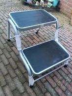 Opstapje voor caravan/camper, Ophalen of Verzenden, Zo goed als nieuw