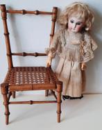 Antiek Bamboe Poppen Stoeltje, Verzamelen, Poppen, Ophalen of Verzenden, Pop