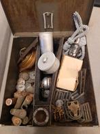 Kistje met ww2 duits kleinspul, Verzamelen, Militaria | Tweede Wereldoorlog, Ophalen of Verzenden, Duitsland