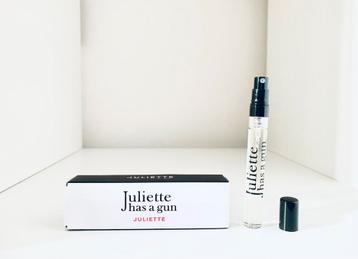 Juliette Has A Gun, Juliette beschikbaar voor biedingen