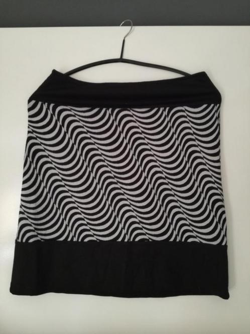 rok,sexy,grafisch,retro,feest,top,vintage,wave,zwart,wit, Kleding | Dames, Rokken, Zo goed als nieuw, Maat 38/40 (M), Zwart, Boven de knie