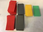 Lego steen 8x16 rood donker grijs geel en midden groen, Ophalen of Verzenden, Gebruikt, Losse stenen, Lego
