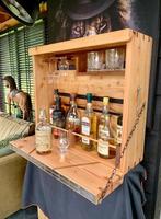 Drank/whisky cabinet, handgemaakt, douglas hout, Huis en Inrichting, Ophalen, Met klep(pen), Nieuw, Minder dan 150 cm