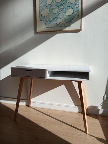 Bureau (Jysk Tamholt)