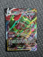 Rayquaza VMAX Rapid Strike - Pokémon Kaart, Ophalen of Verzenden, Zo goed als nieuw, Losse kaart, Foil