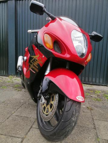 Suzuki Hayabusa GSX1300R - Oerbusa - Rood/Zwart beschikbaar voor biedingen