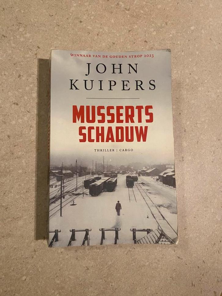 John Kuipers - Musserts schaduw, Boeken, Thrillers, Zo goed als nieuw, Ophalen of Verzenden
