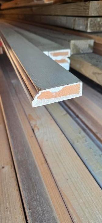 7 hardhouten koplatte aftimmerlatten met profiel aan 1 zijde, Doe-het-zelf en Verbouw, Hout en Planken, Nieuw, Plank, Overige houtsoorten