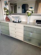 Mooi strak wit dressoir Lades en glasplaten., Ophalen, Zo goed als nieuw, 25 tot 50 cm, 200 cm of meer