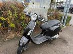 Vespa Primavera 2014 - Blauw Kenteken, Fietsen en Brommers, Ophalen, Gebruikt, Overige modellen, Maximaal 45 km/u