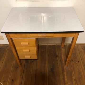 Vintage Piet Zwart Bruynzeel Bureau beschikbaar voor biedingen