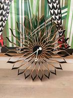 Vitra Sunflower Clock, Wandklok, Zo goed als nieuw, Vitra, Vitra