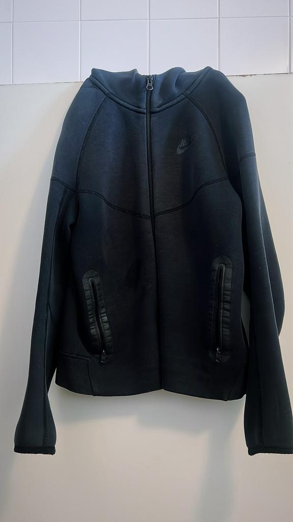 Nike Tech Vest - Maat L/147-158 - Perfecte Staat -, Kleding | Heren, Overige Herenkleding, Zo goed als nieuw, Ophalen