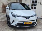 Toyota C-HR 1.8 Hybrid Pearl White 122pk 2017, 725 kg, Zwart, 4 cilinders, USB