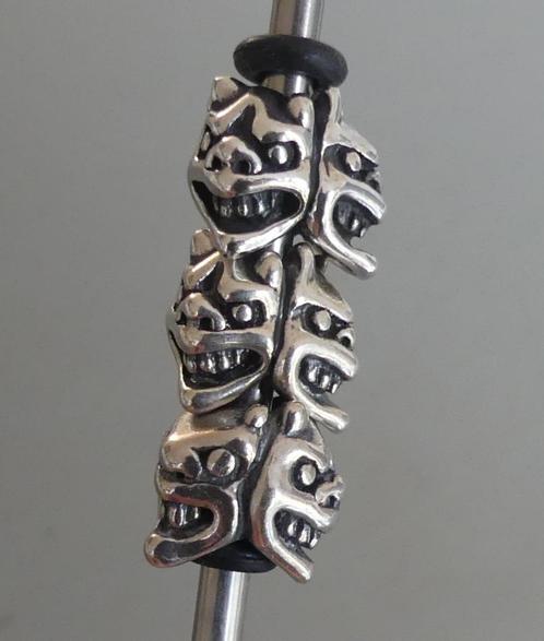 Trollbeads 3 TROLLEN/DUIVELS (DAGKRAAL 2014), nog 2x, Sieraden, Tassen en Uiterlijk, Bedels, Zo goed als nieuw, Trollbeads, Zilver