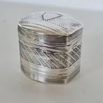 Zilver Lodereindoosje, Johan Coenraad Gottfried Cabboes 1839, Ophalen of Verzenden, Zilver