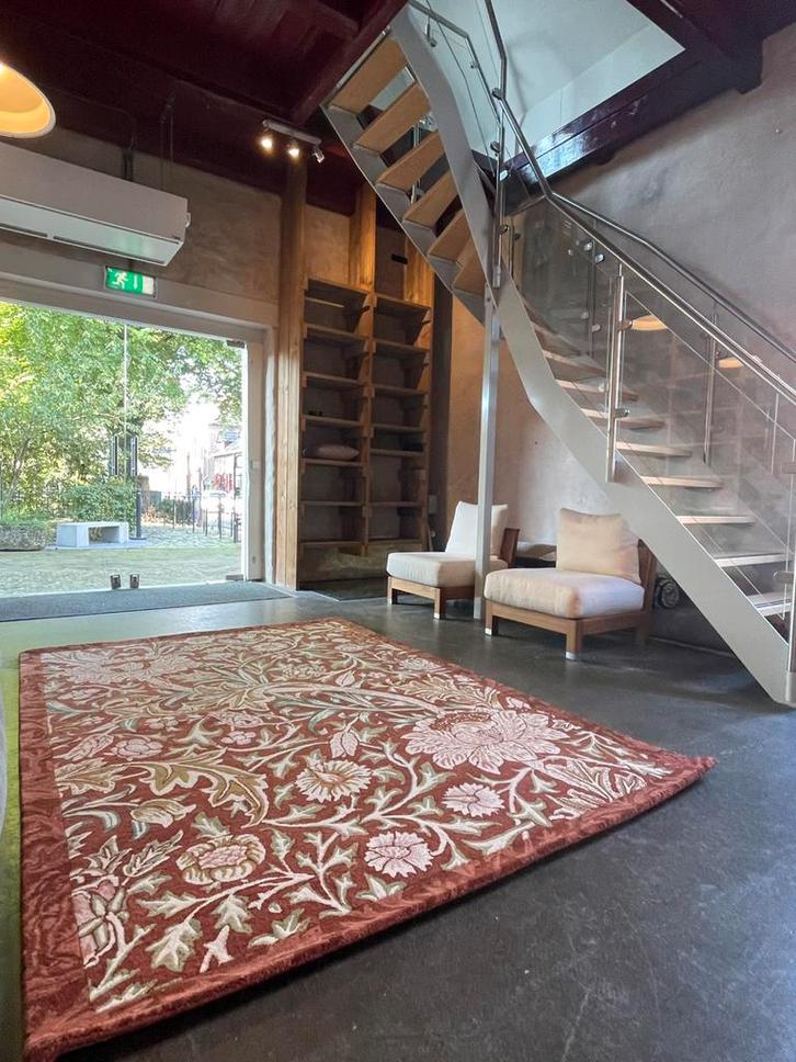 Brink en Campman Morris & Co tapijt Trent Red House, Huis en Inrichting, Stoffering | Tapijten en Kleden, Nieuw, 200 cm of meer