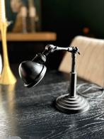 Zwaar industriële tafel lampje zwart, Huis en Inrichting, Industrieël stoer en sober, Ophalen of Verzenden, Zo goed als nieuw