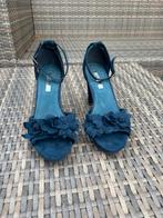 Prachtige pumps zgan maat 39, Ophalen of Verzenden, Zo goed als nieuw, Zwart, Sneakers of Gympen