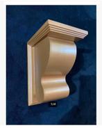 Goudkleurig console voor beeld, 20 cm hg./plateau 15 x 12 cm, Ophalen of Verzenden