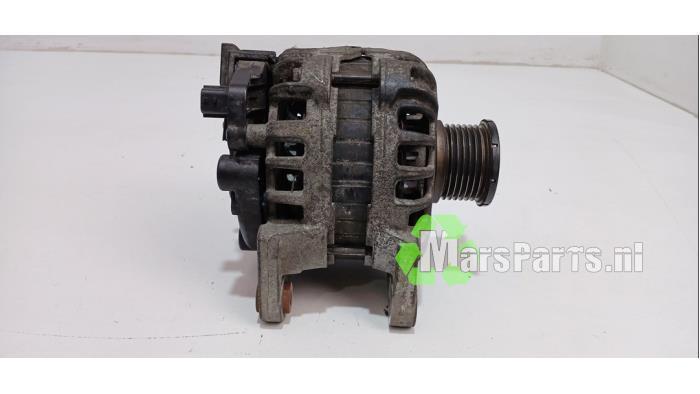 Dynamo van een Renault Clio, Auto-onderdelen, Motor en Toebehoren, Renault, Gebruikt, 3 maanden garantie, Ophalen of Verzenden