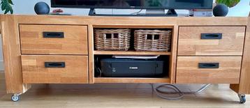 Solid oak TV stand - pickup only beschikbaar voor biedingen