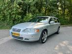 Volvo V70 T5 260pk automaat 2005 youngtimer, 1800 kg, Zwart, Stationwagon, Particulier