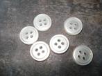 NIEUW - 6 knopen - room wit - 6 mm, Hobby en Vrije tijd, Ophalen of Verzenden, Nieuw, Knoop of Knopen