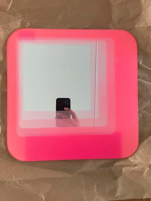 Design Spiegel Hylkje Ikea, Huis en Inrichting, Woonaccessoires | Spiegels, Zo goed als nieuw, Minder dan 50 cm, Minder dan 100 cm