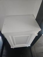 Leuk wit kastje, Huis en Inrichting, Slaapkamer | Nachtkastjes, Ophalen, Zo goed als nieuw, Hout