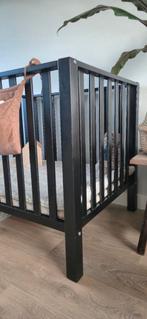 Zwarte BOX hoogte verstelbaar, Ophalen of Verzenden, Zo goed als nieuw, Vierkant, In hoogte verstelbaar