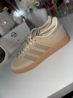 Adidas spezials 40,5, Kleding | Dames, Schoenen, Ophalen of Verzenden, Zo goed als nieuw
