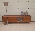 Vintage dressoir/tv-meubel met twee schuifdeuren, 233cm, Ophalen, ., 200 cm of meer, .
