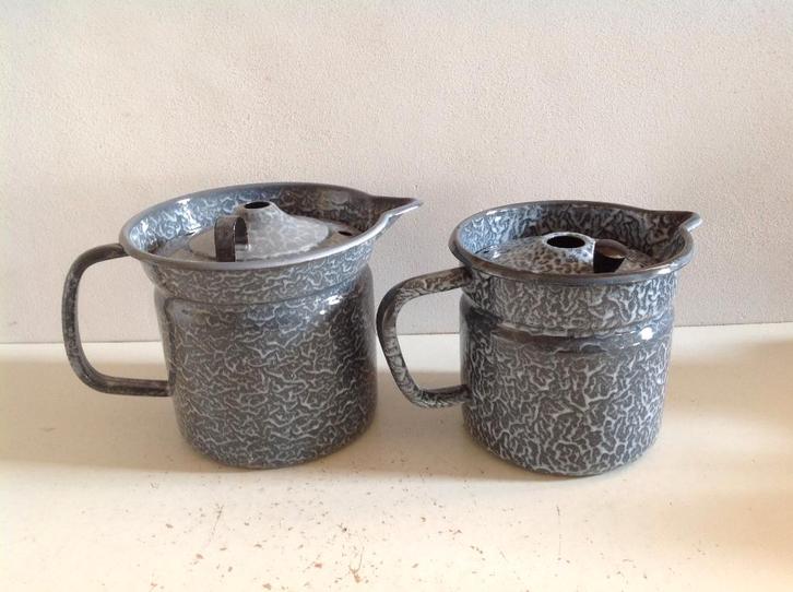 Melkkan/melkkoker. Emaille., Antiek en Kunst, Antiek | Emaille, Ophalen of Verzenden