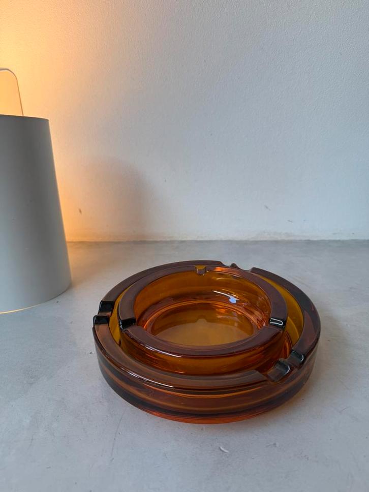 Vintage glazen asbakken / amber kleur, Antiek en Kunst, Antiek | Glas en Kristal, Ophalen of Verzenden