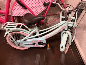 Kinderfietsje beschikbaar voor biedingen