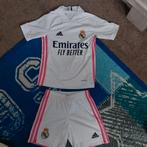 Voetbalpakje Real Madrid maat XS (122-128), Ophalen of Verzenden, Zo goed als nieuw, Meisje