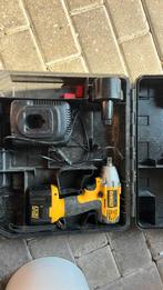 Dewalt slagmoersleutel DW053 met 2 accu’s en oplader, Ophalen, Gebruikt